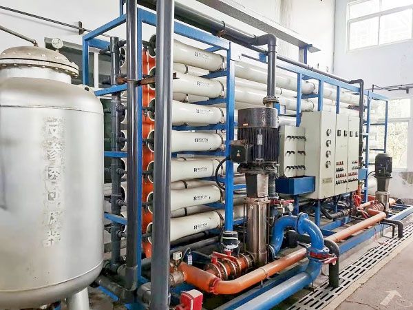 二手反滲透系統(tǒng)如何工作?